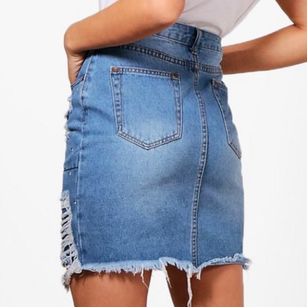 New•Distressed Denim with Rhinestones - Picture 4 of 5